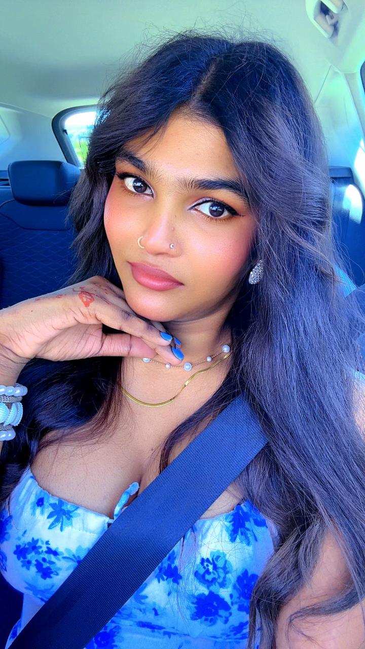@கள்ளி ராணி👑&hearts;️💋🇨🇭
