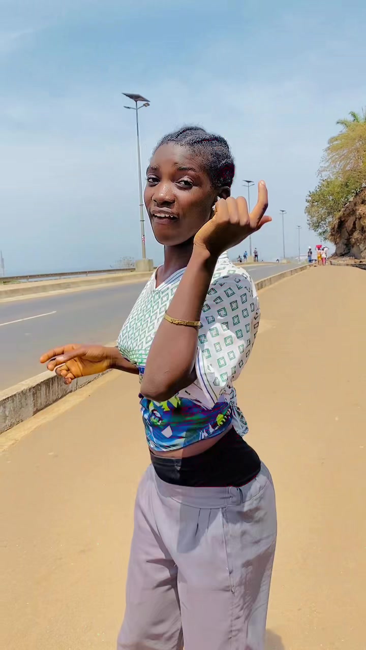 @Butterflies 🇸🇱