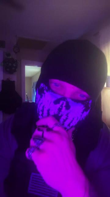 @🥀Ż𝐞尺Ｏ 👻