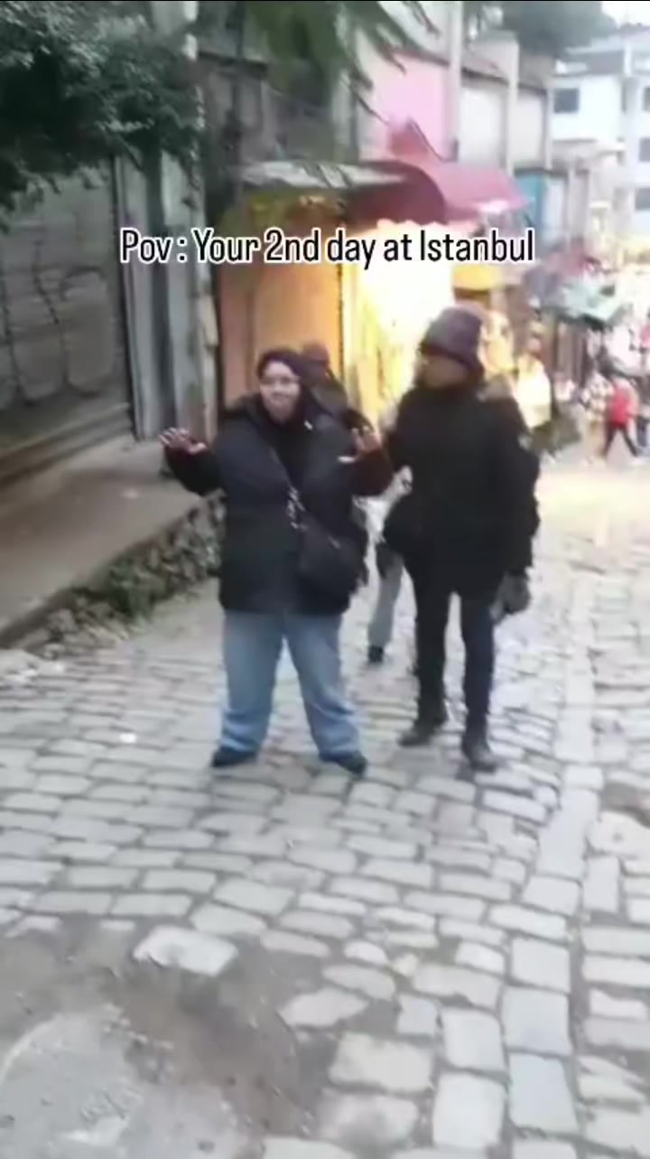 @inastorymorey