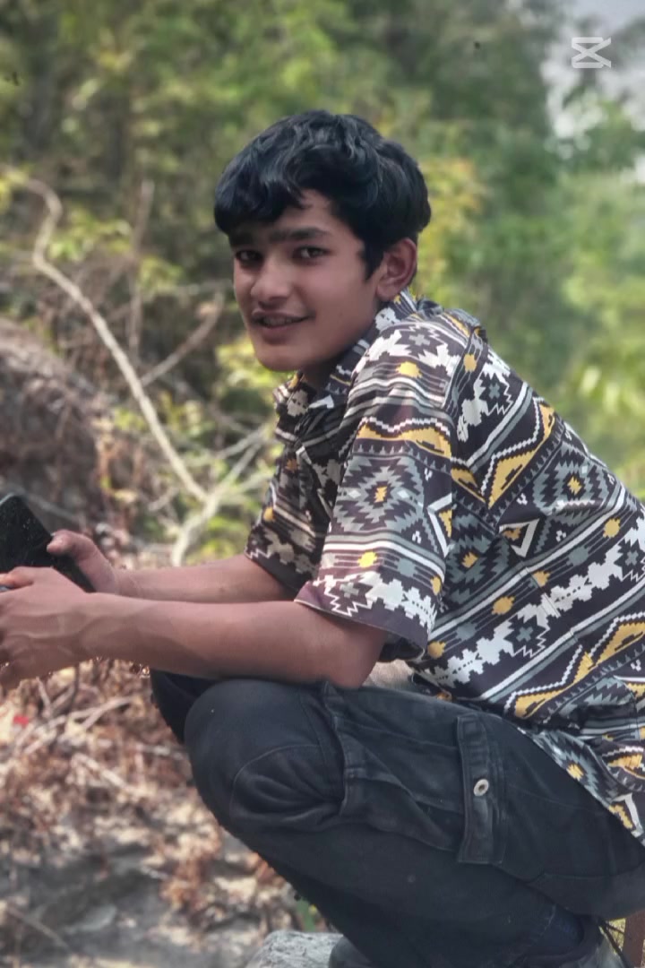@🕊️⃝ 𝗞𝗔𝗡𝗖𝗛𝗢(कान्छो)🕊️