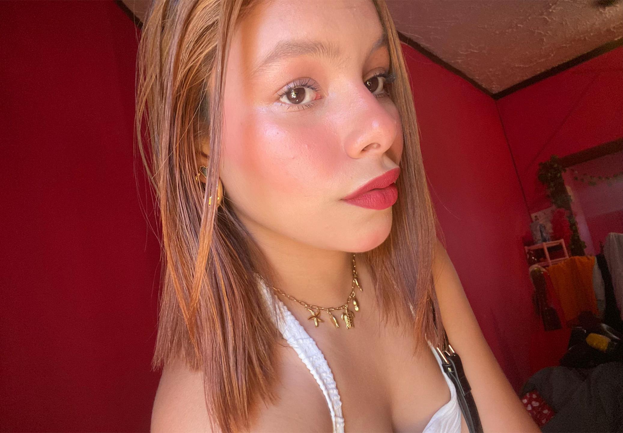 @ℋℴ𝓃ℯ𝓎ꨄ