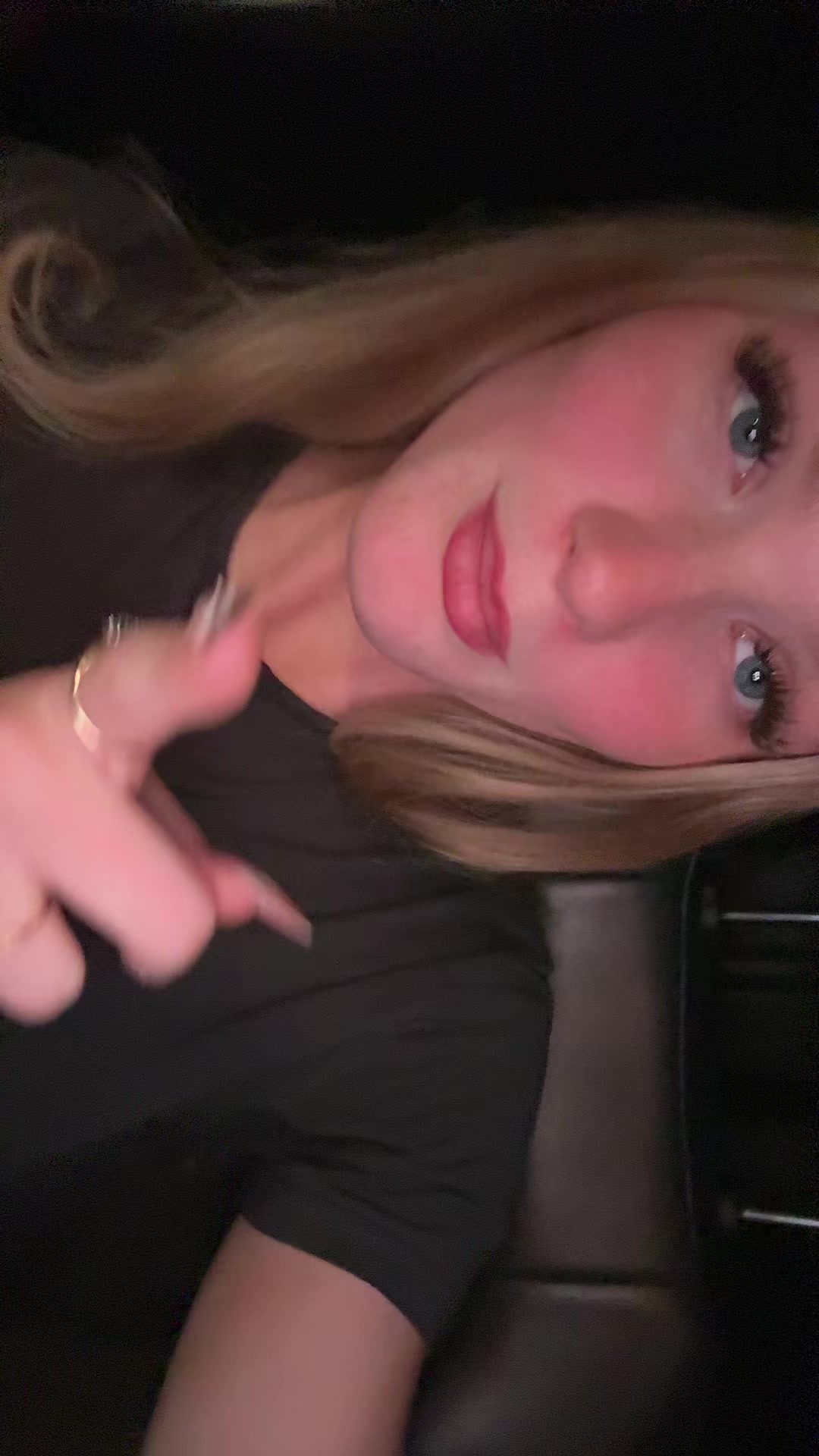 @user1704439617683