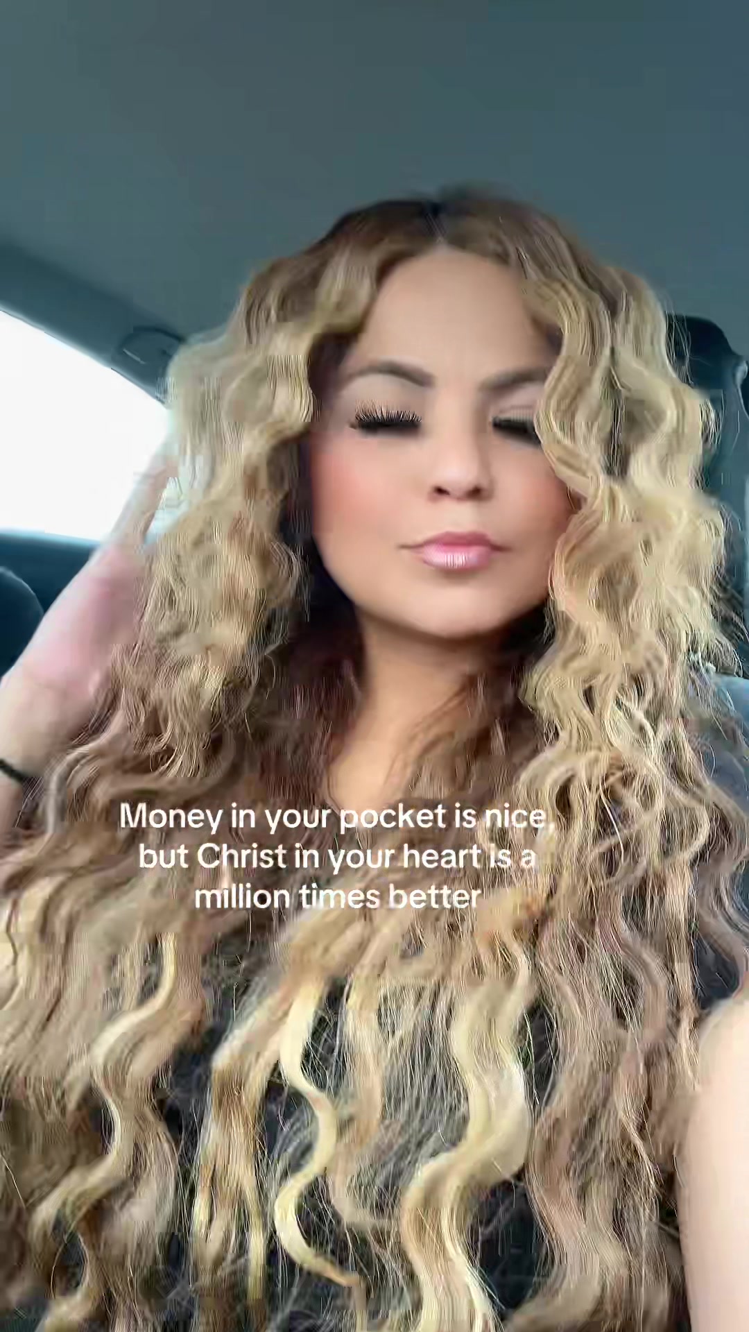 @MOTIVATEMEMAYRA❤️✝️