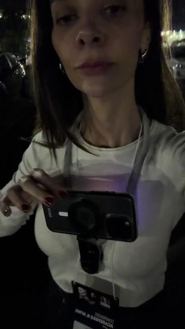 @daphnecreator