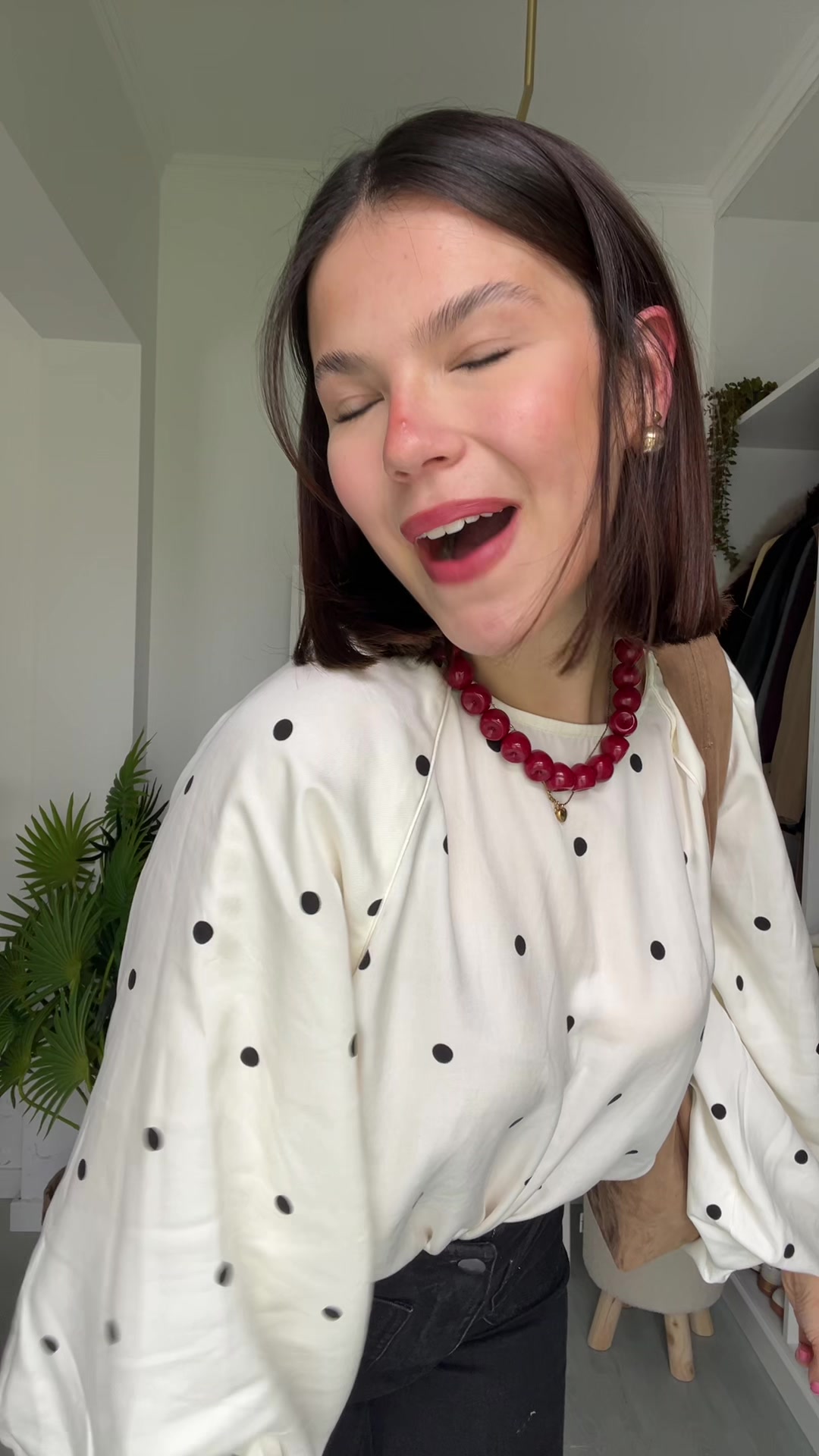 @byisabelamaral
