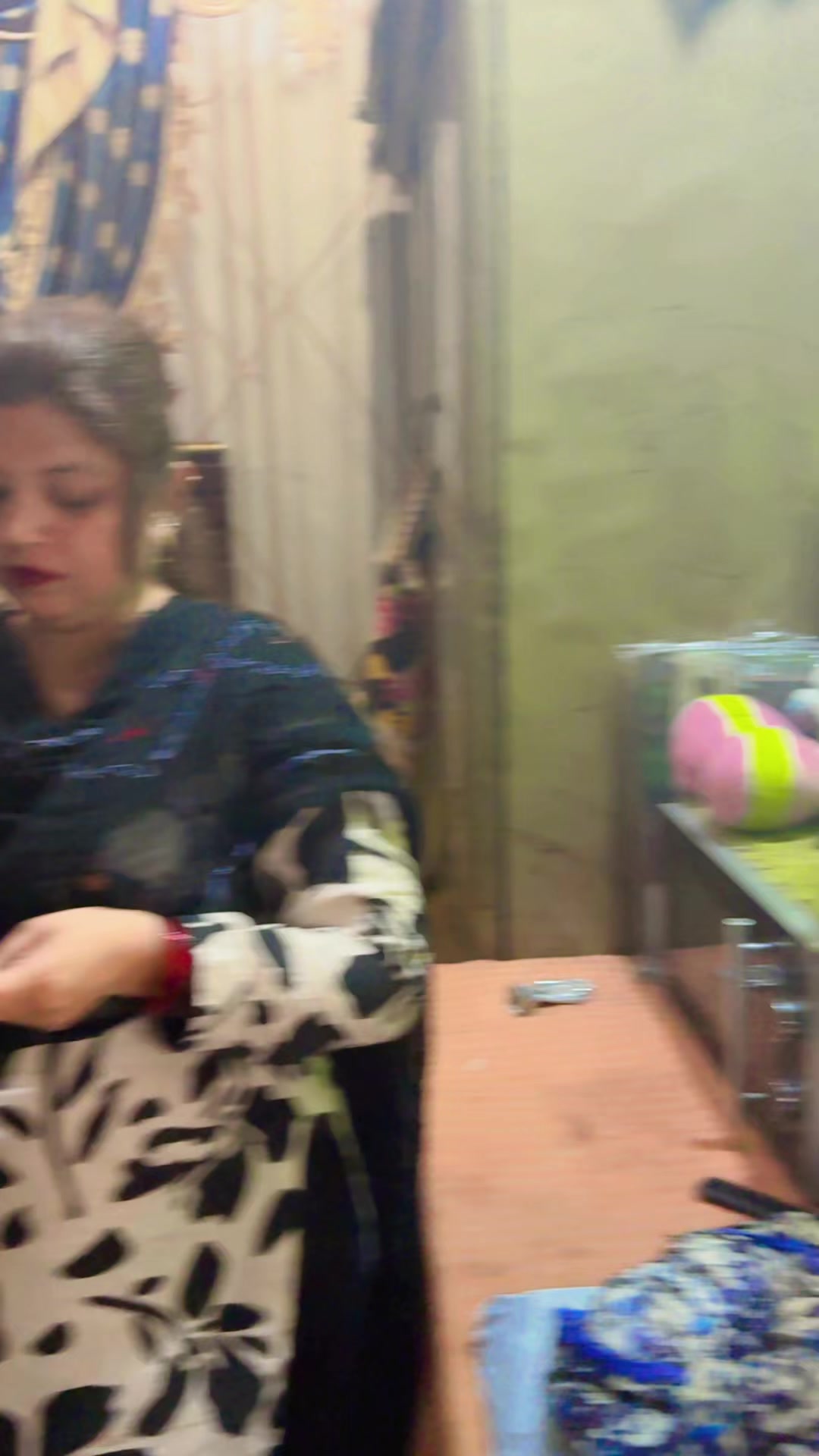 @Victoria sister's