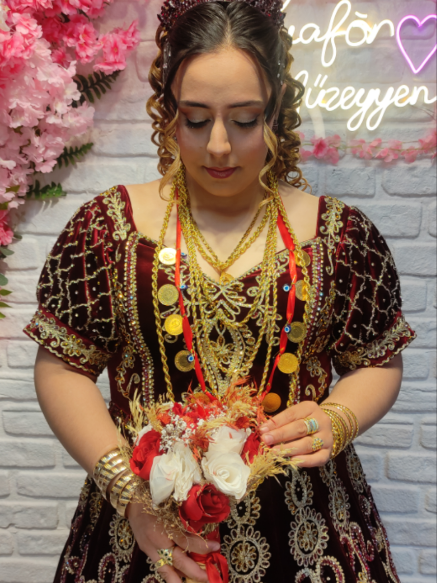 @👑KUAF&Ouml;R M&Uuml;ZEYYEN ⭐🪄