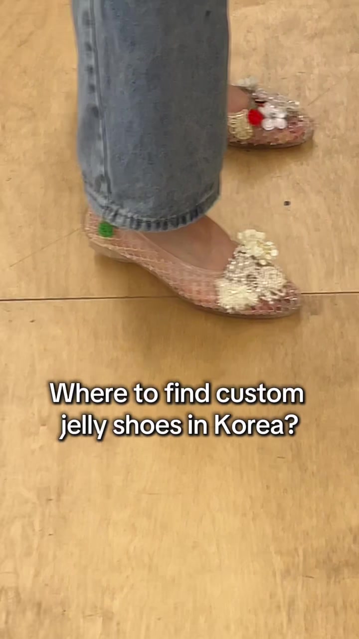 @chloe