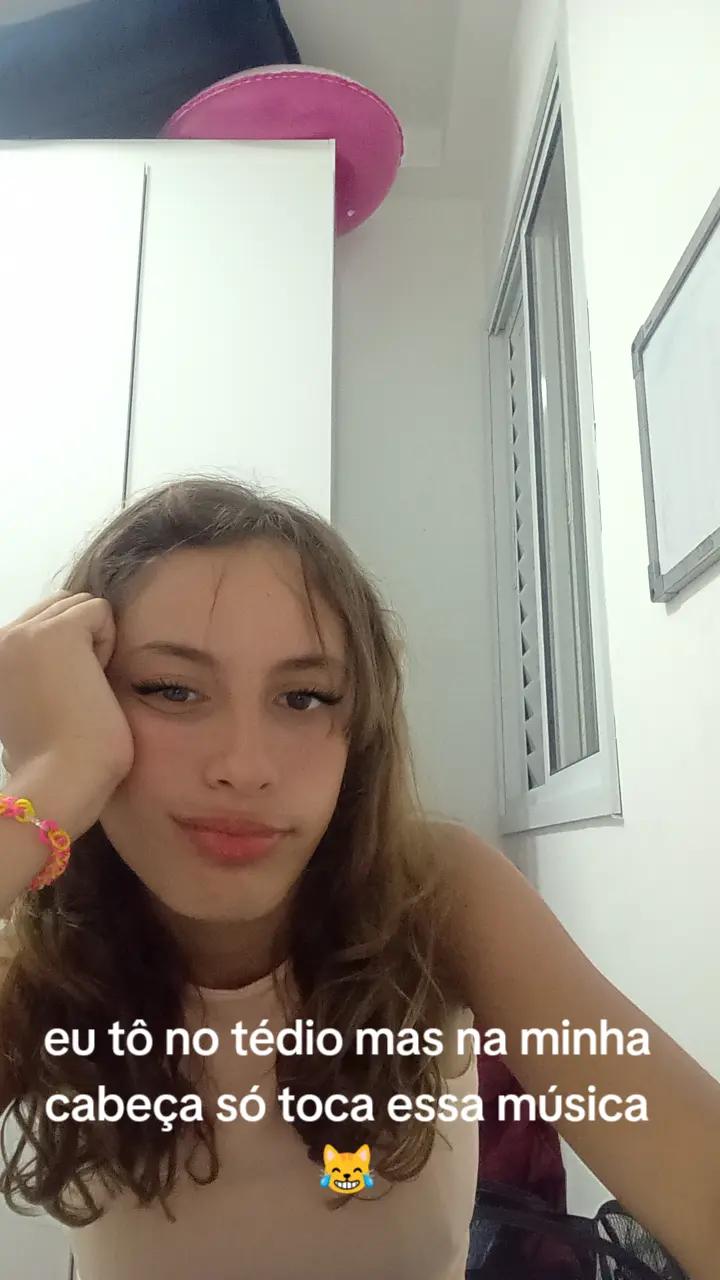 @Vit&oacute;ria