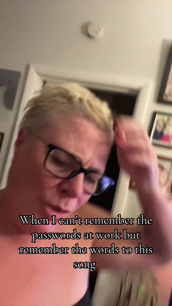 @Chrissy S
