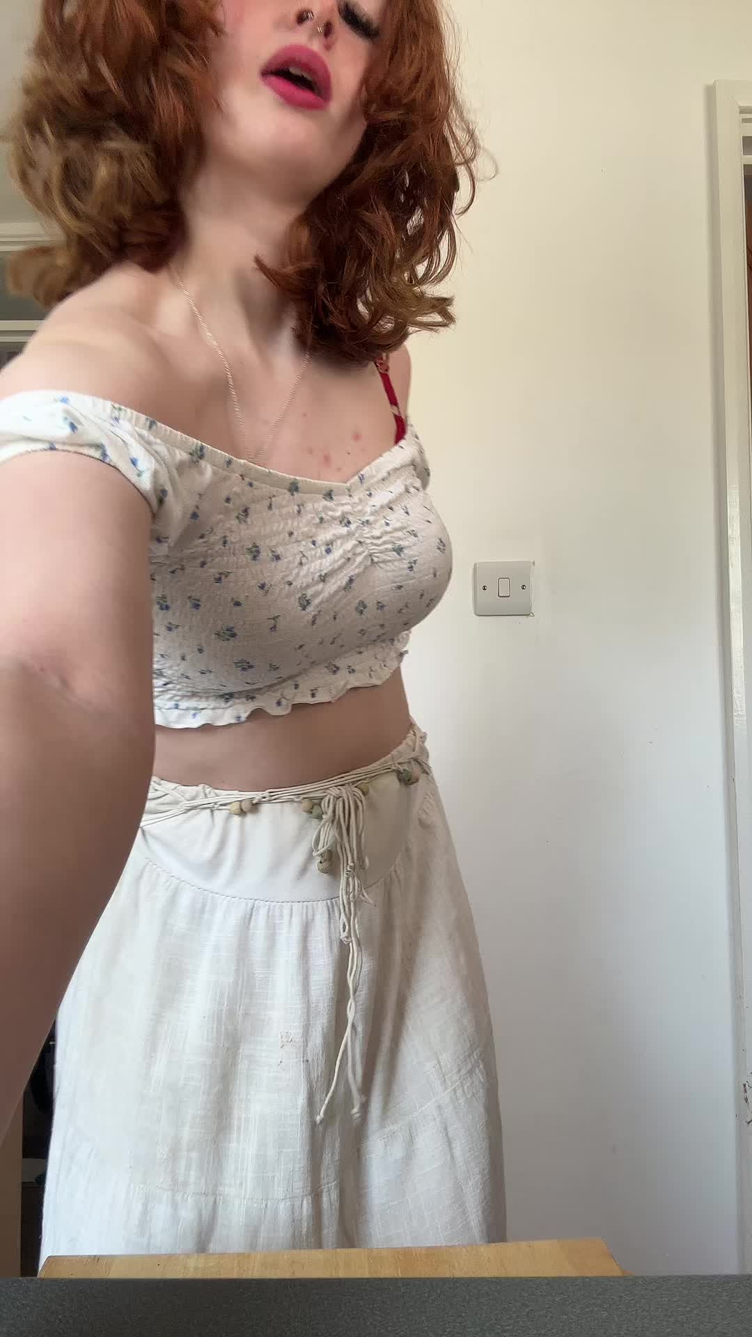@<333