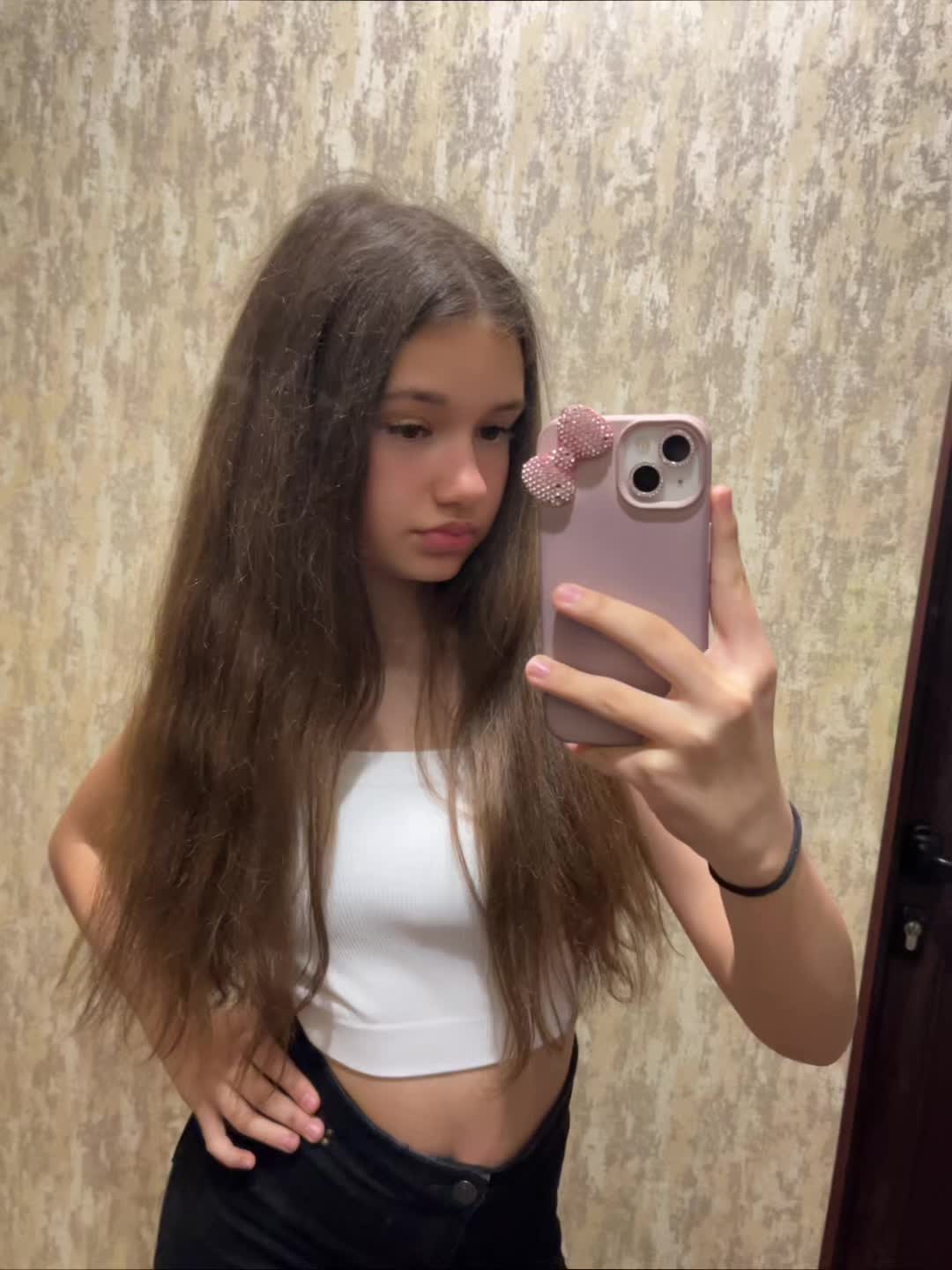 @🎭