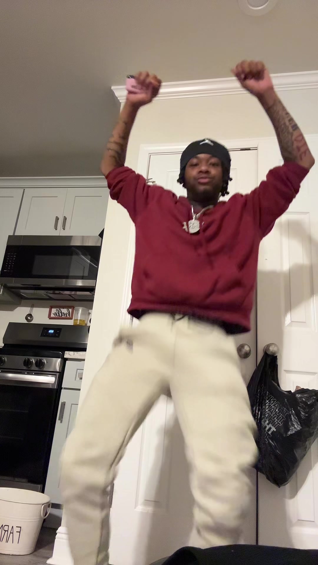 @Djrari9