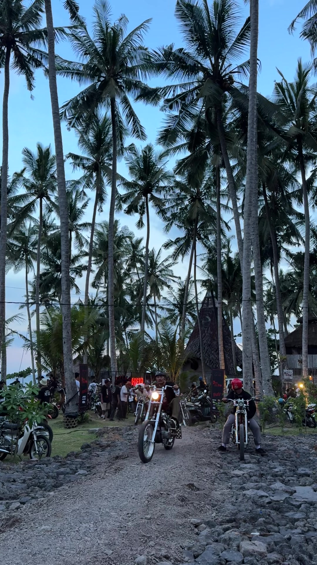 @2nd_jon_bali