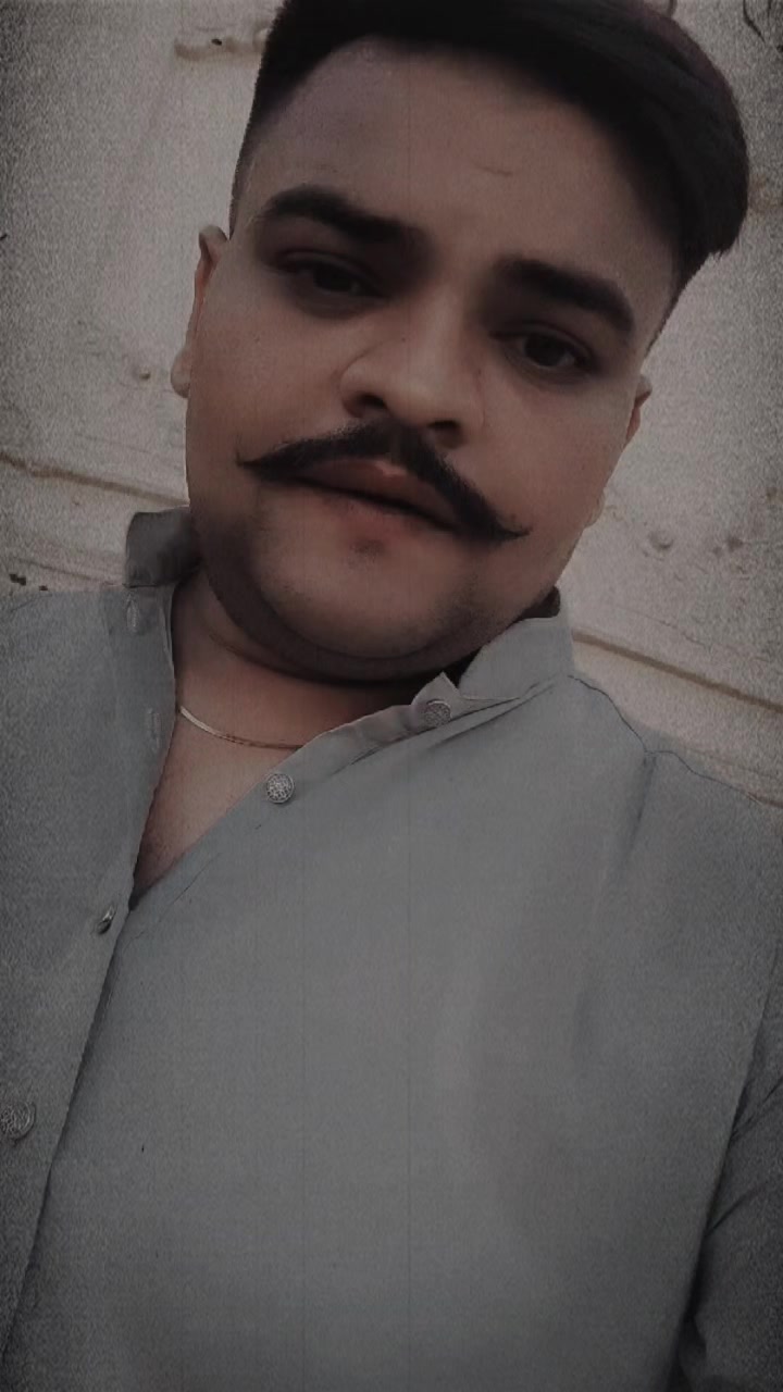 @user8120635402771