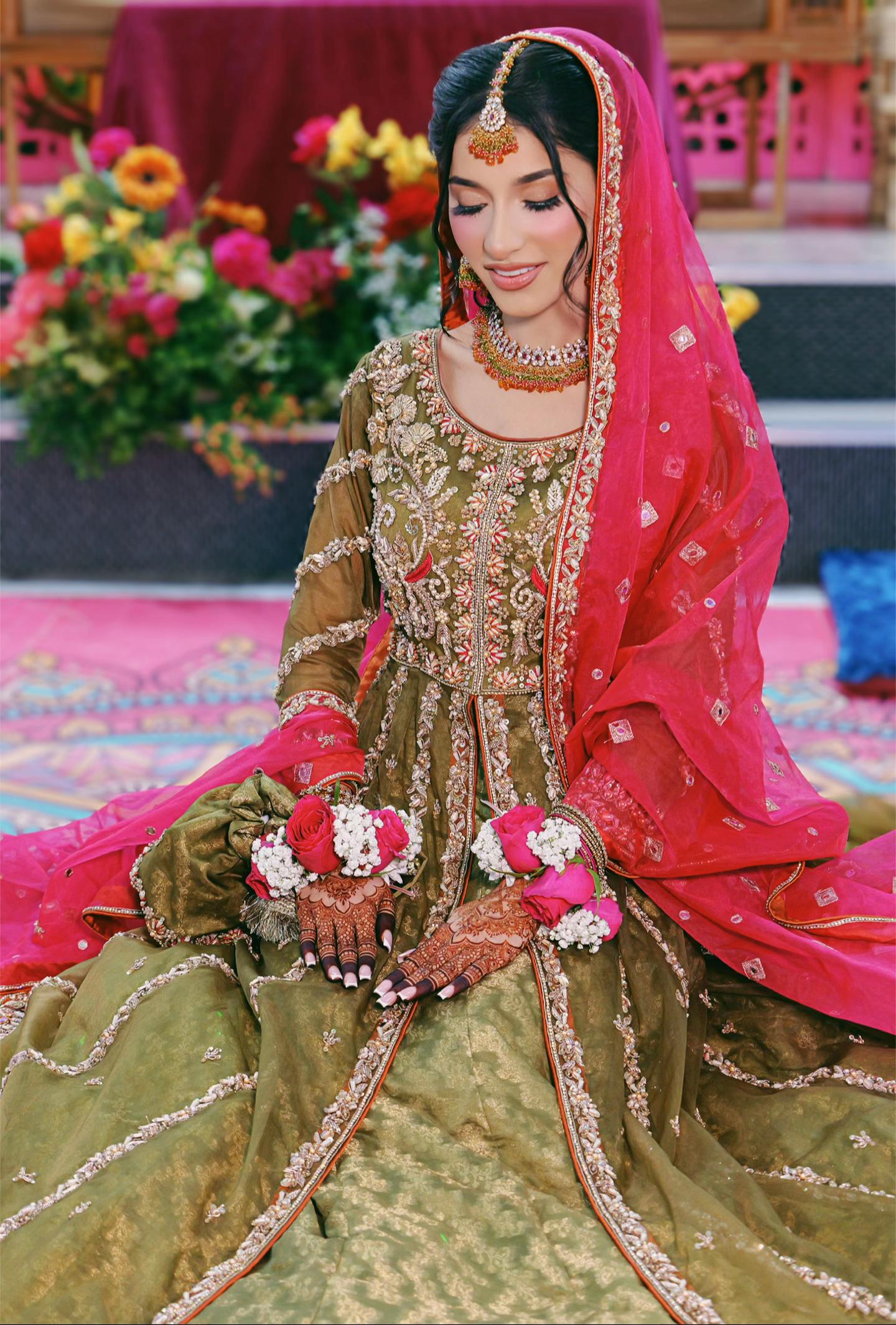 @Female Photographer