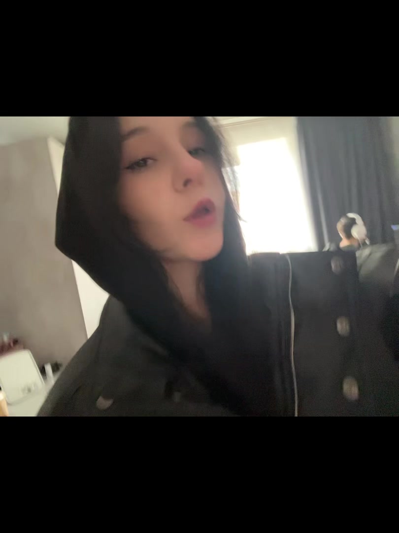 @0nasvay
