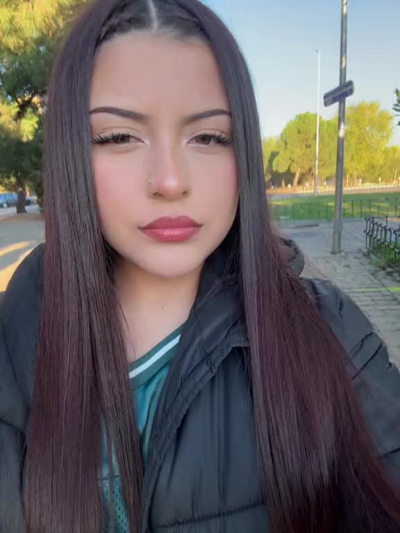 @𝐧𝐚𝐢𝐫𝐚𝟐𝟑