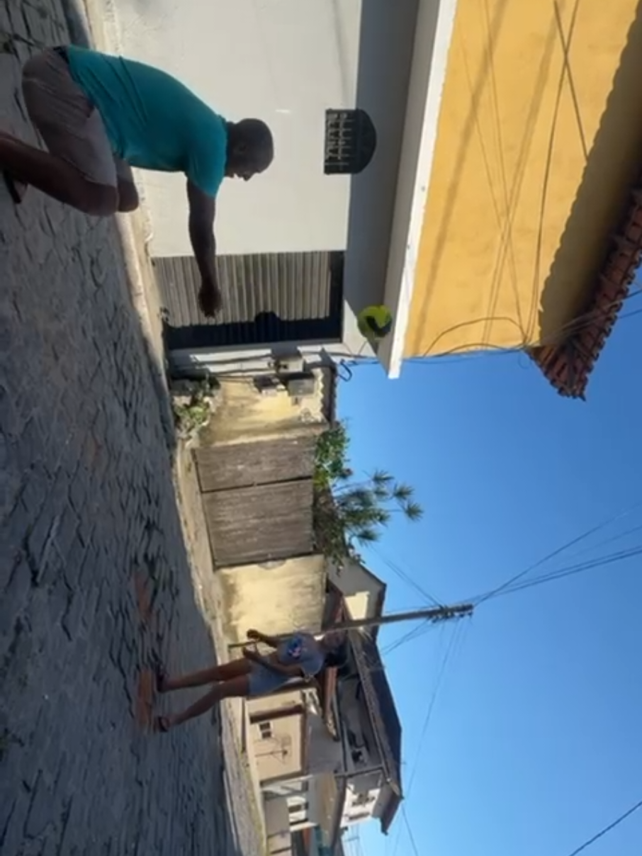 @afamiliacandido