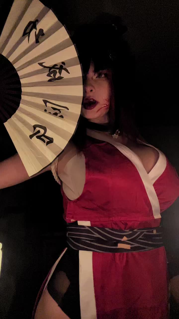 @(˵ &bull;̀ ᴗ - ˵ )
