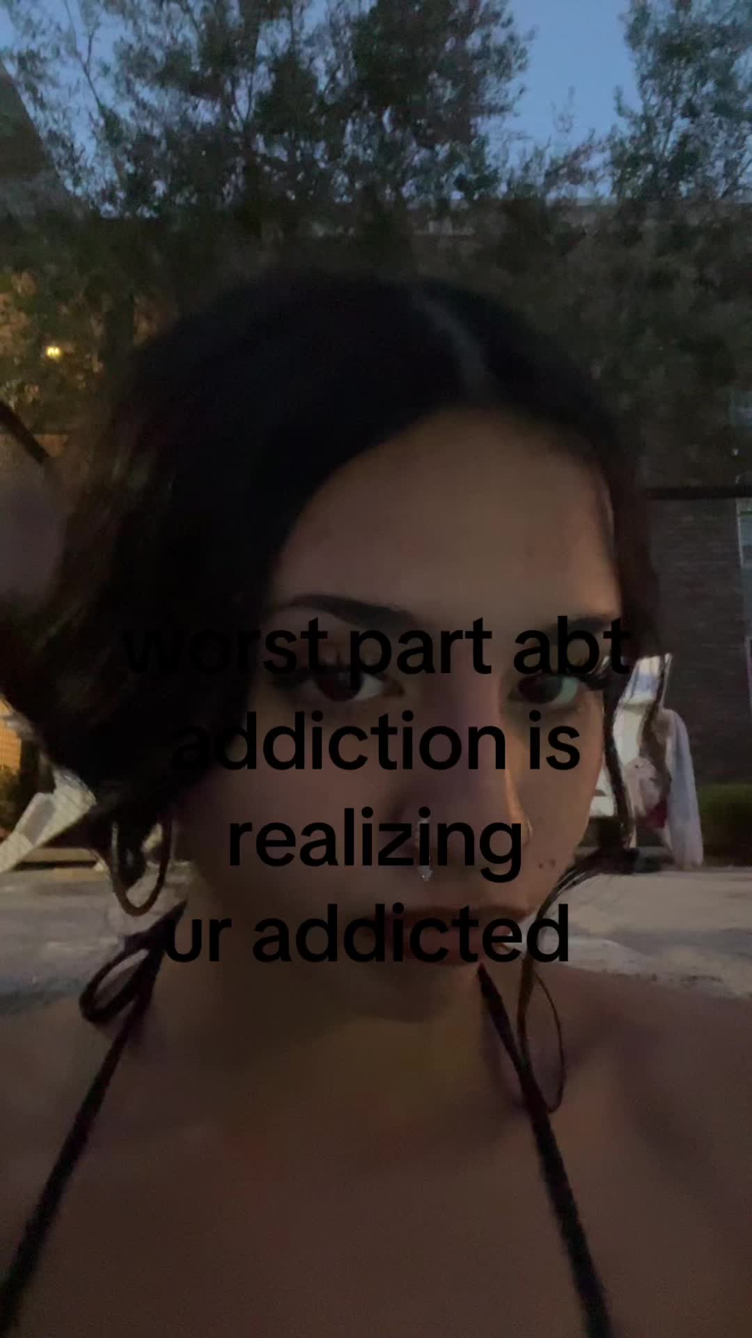 @️