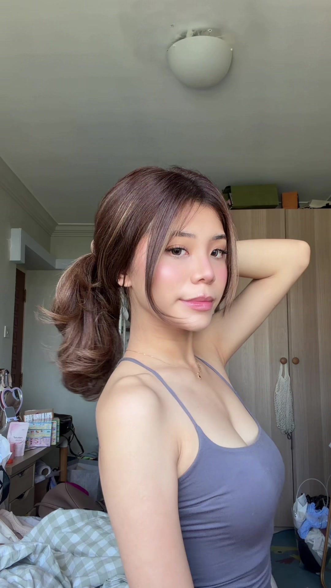 @user567892240