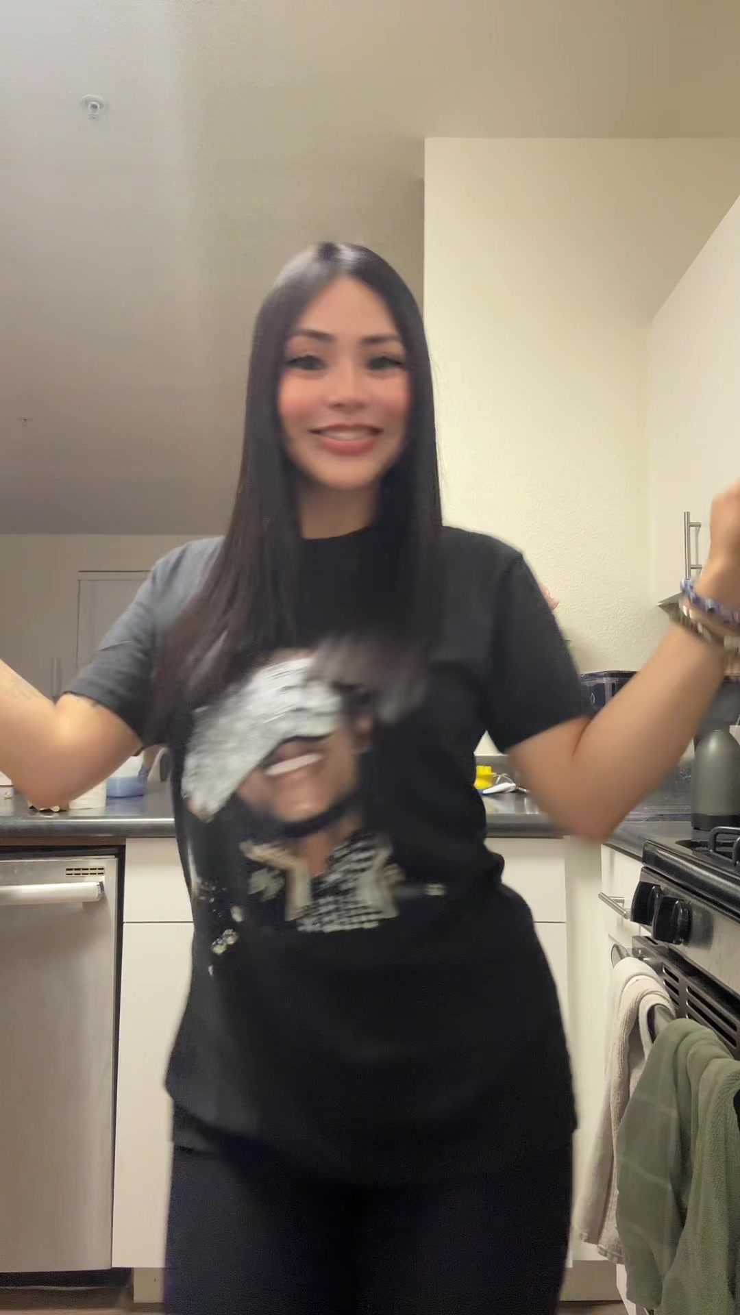 @MiaaaaaaLu