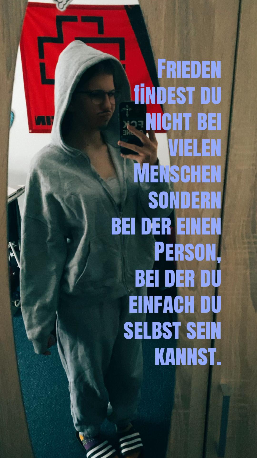 @Izz_Luniii🩷💤