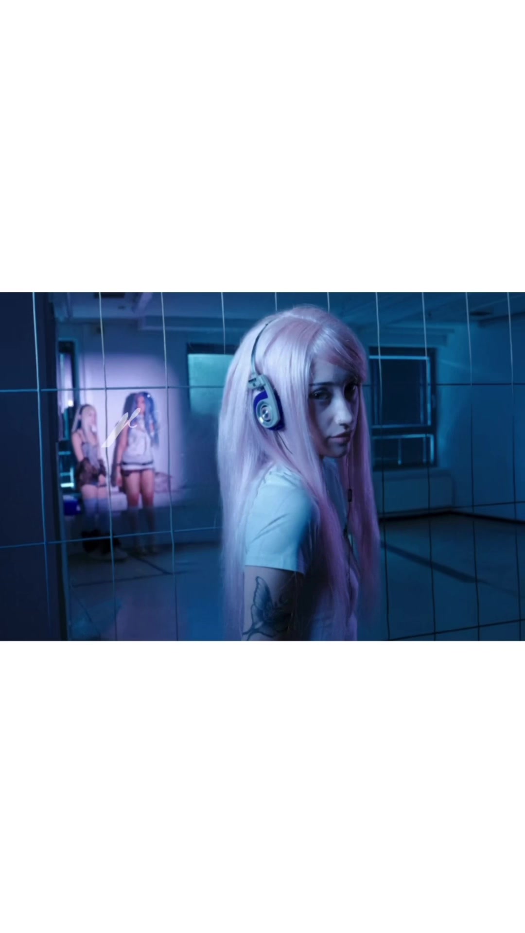 @S1RENA