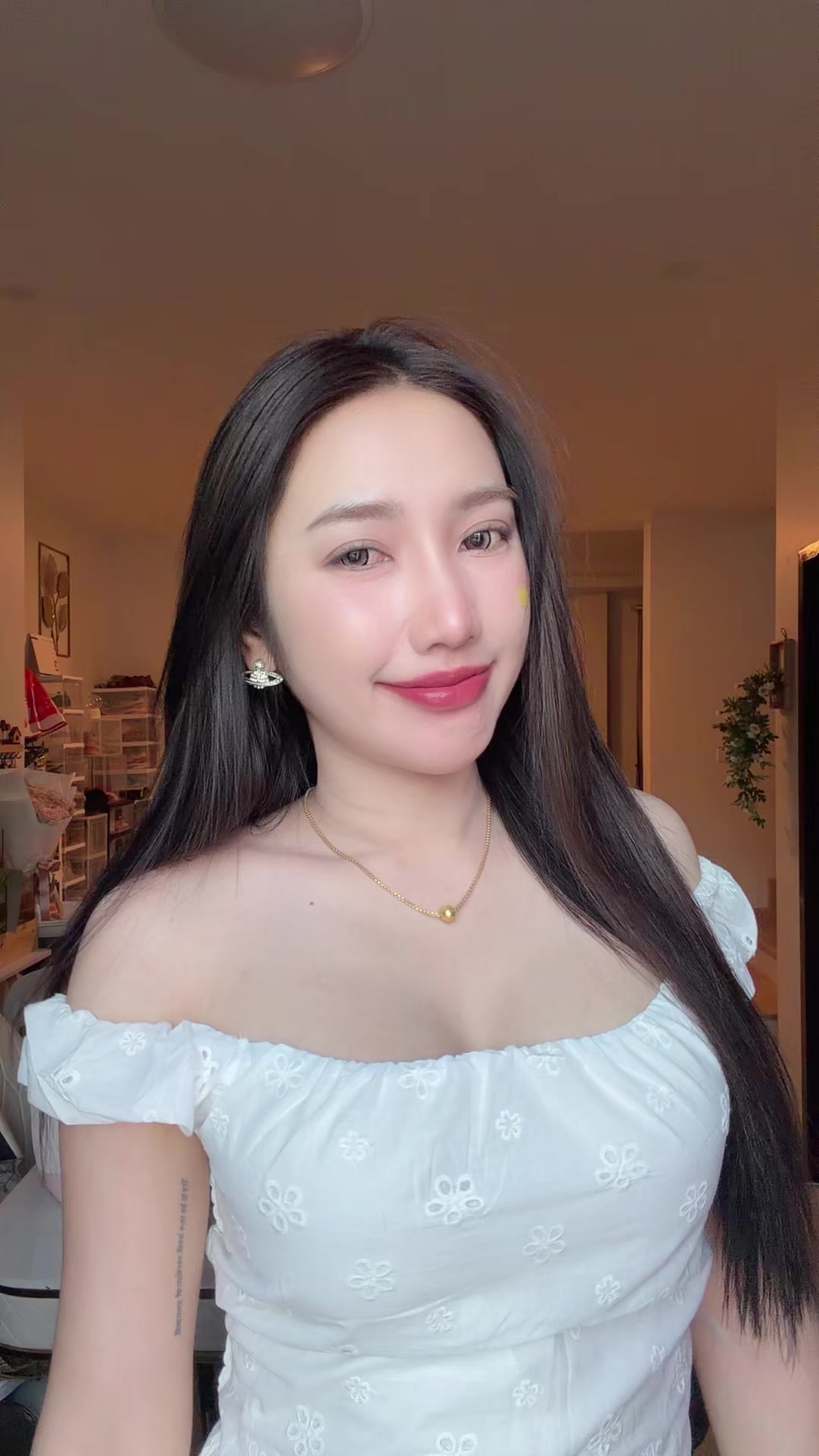 @จิราวรรณ อาจหาญ (931.9 k)