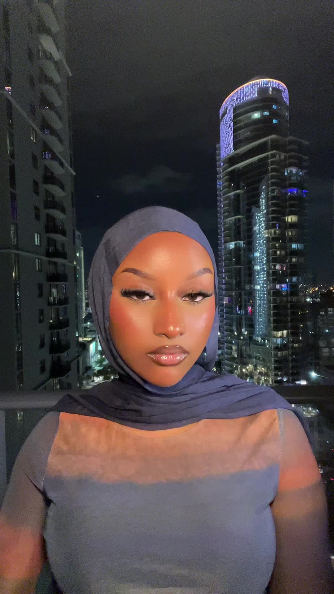 @𝒮