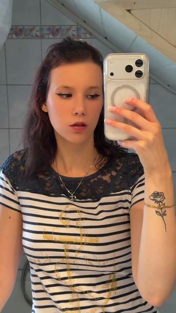 @𝔍𝔢𝔰𝔰𝔦♋️