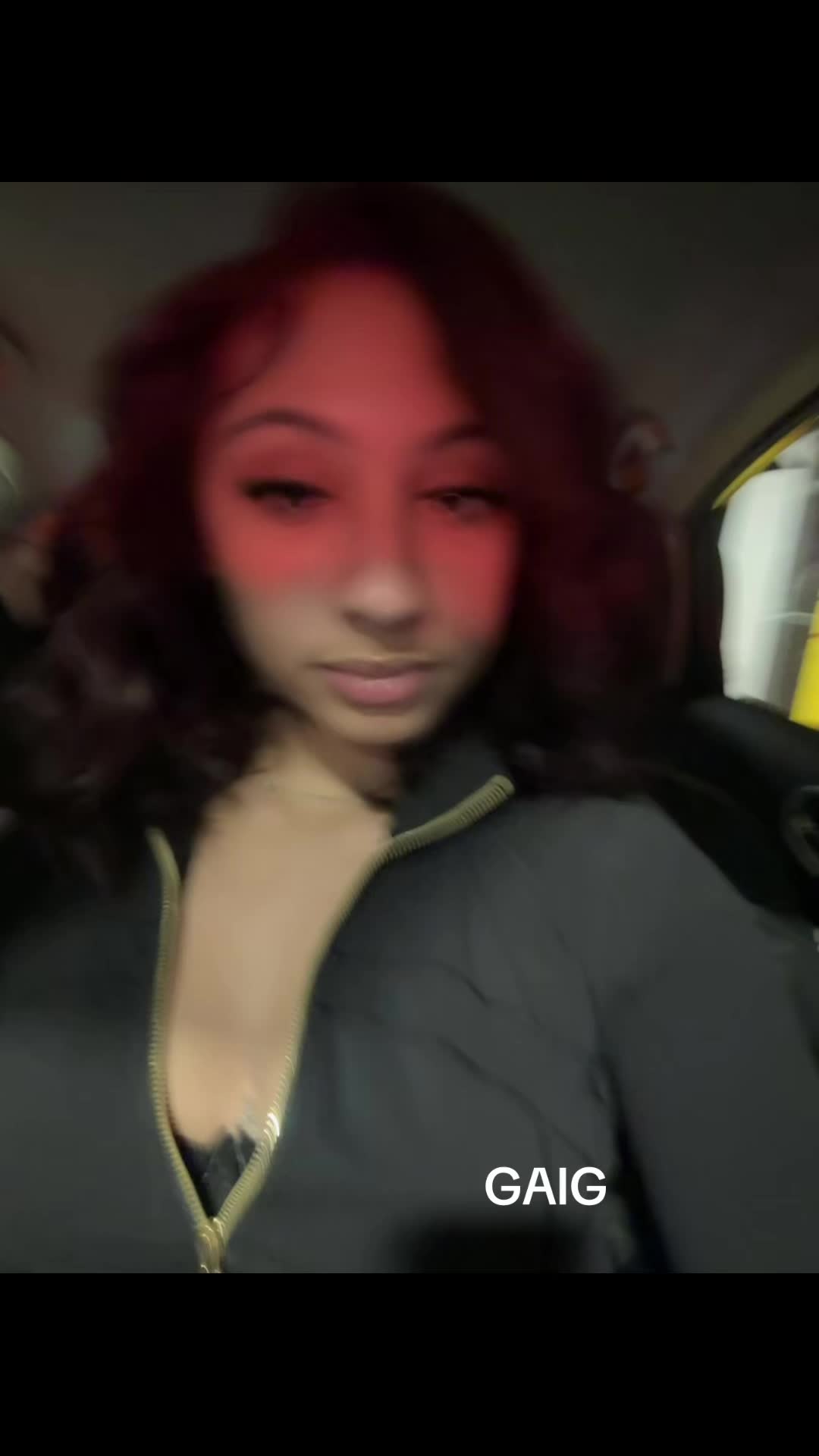 @🫰🏼
