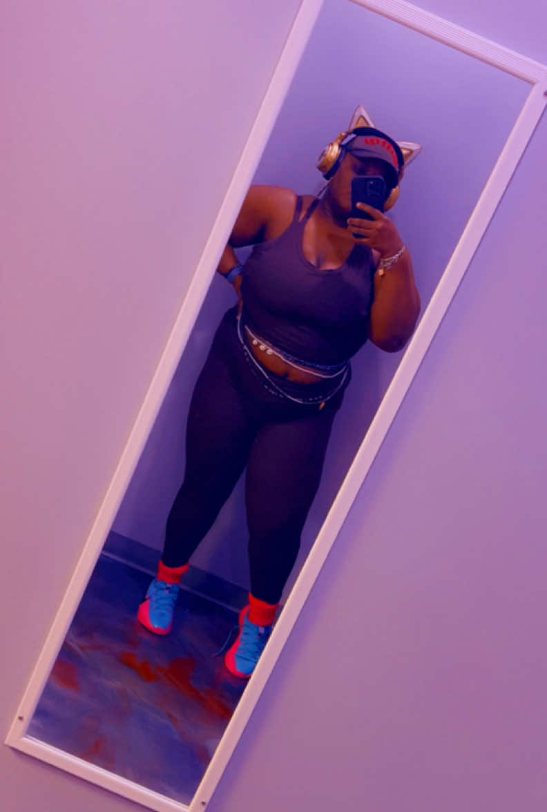 @plushpoundtorrey2