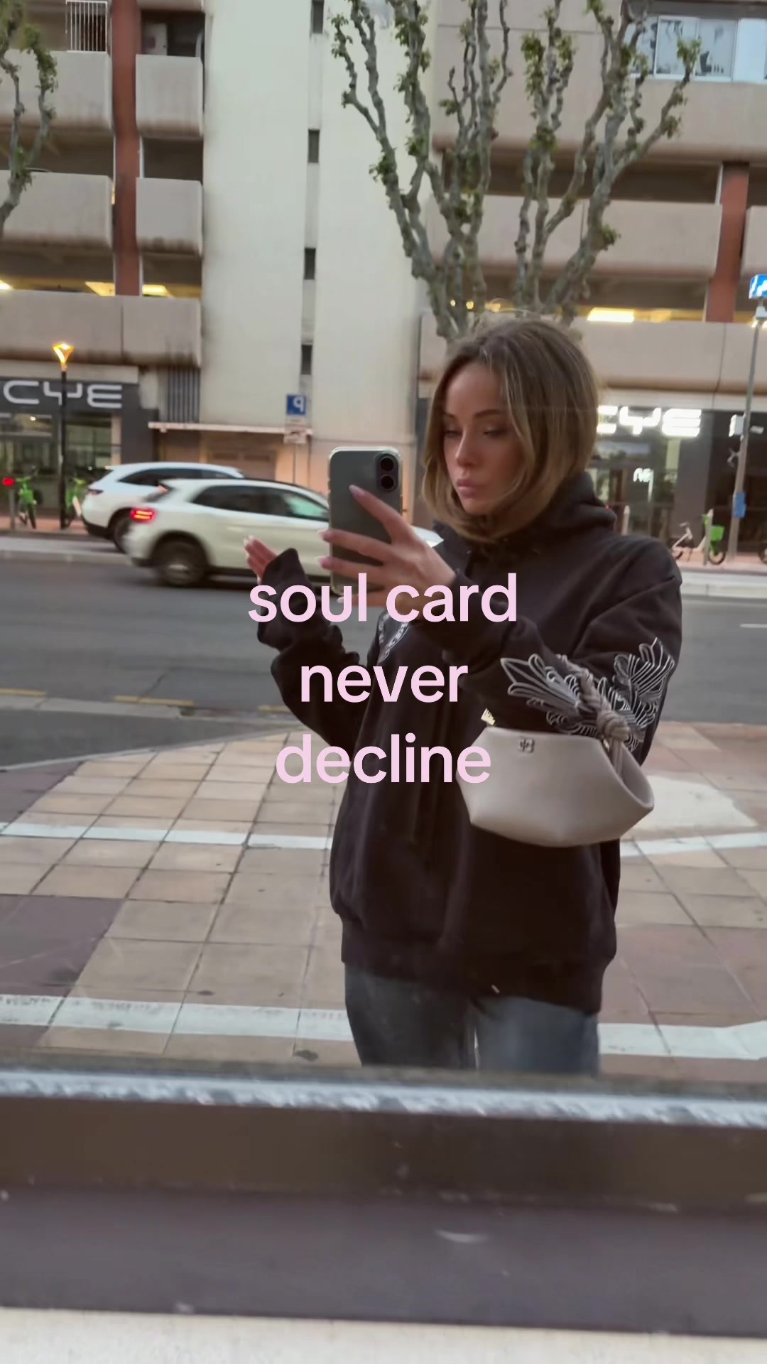 @LI