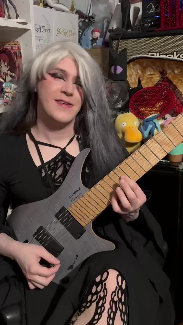 @MiserableMimic