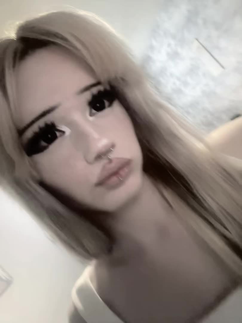 @・𝓒𝓺𝓫𝓮𝓻𝓯𝓪𝓬𝓮・