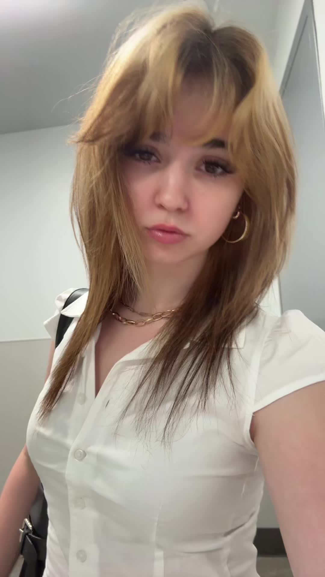 @standandtalkwithlyn