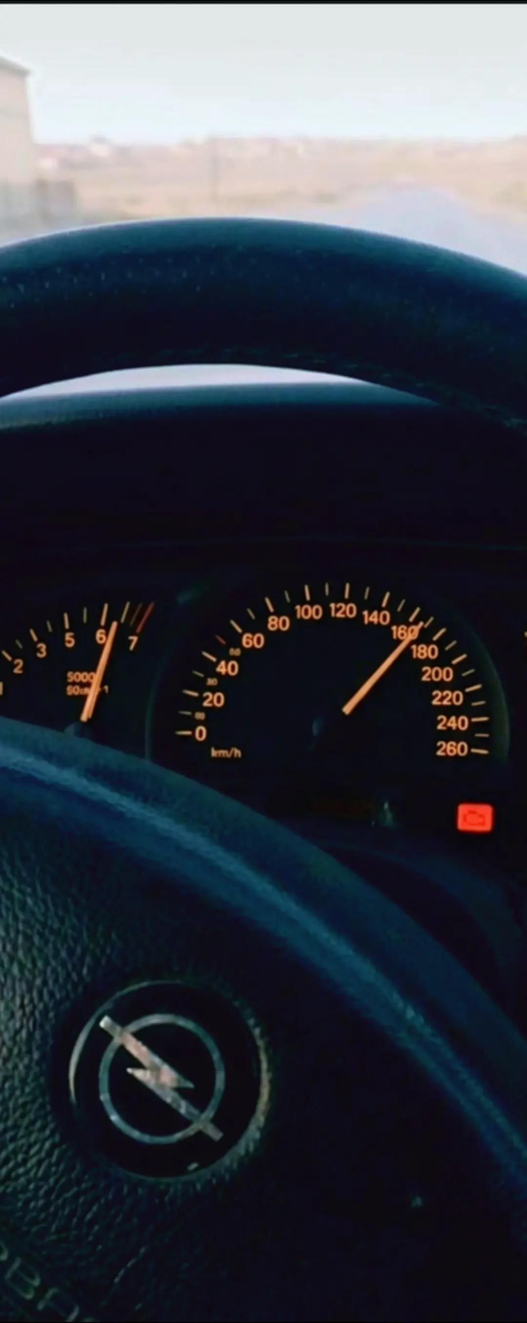 @𝐐𝐔𝐋𝐈𝐘𝐄𝐕_&sup1;⁷⁹