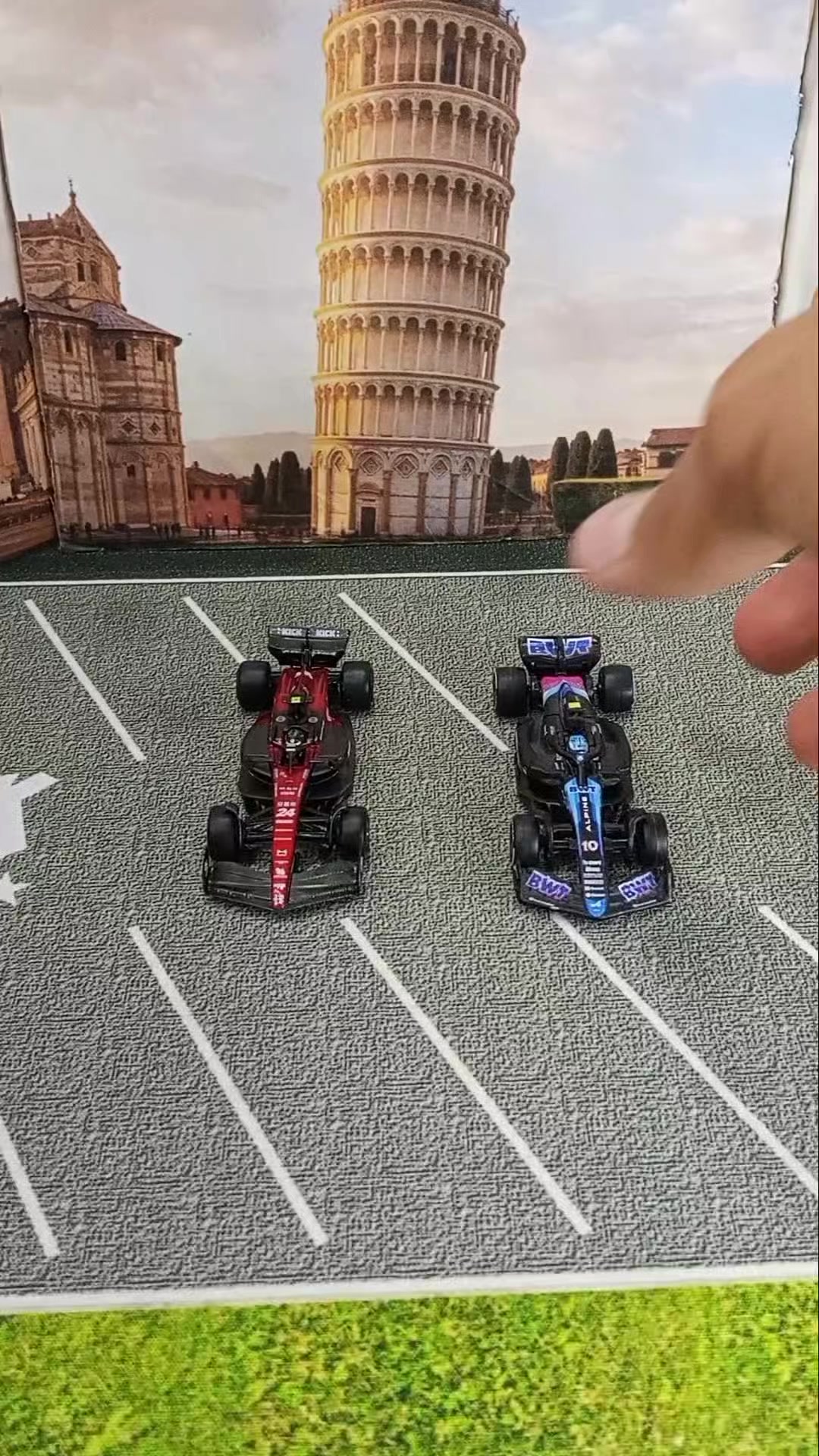 @Guzm&aacute;n wheels 👋🏎️