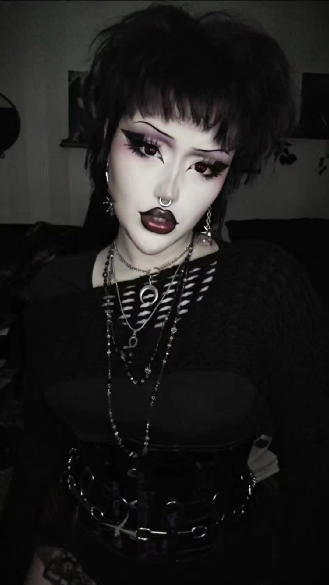 @♱𝔍𝔲𝔩𝔦𝔞♱