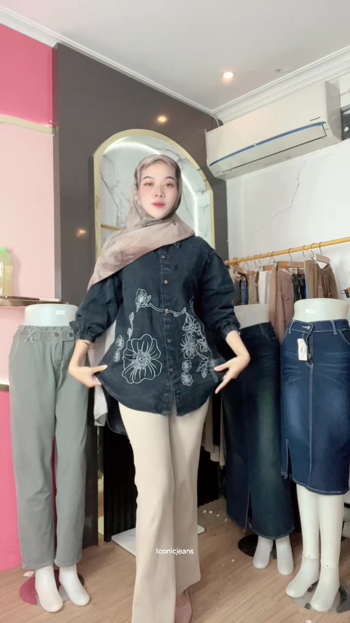 @iconic jeans