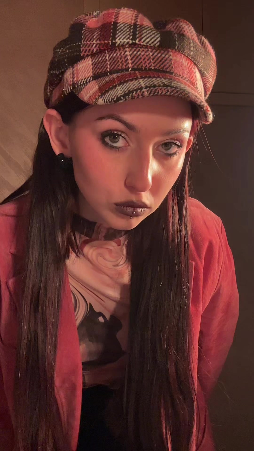 @freakiiielf