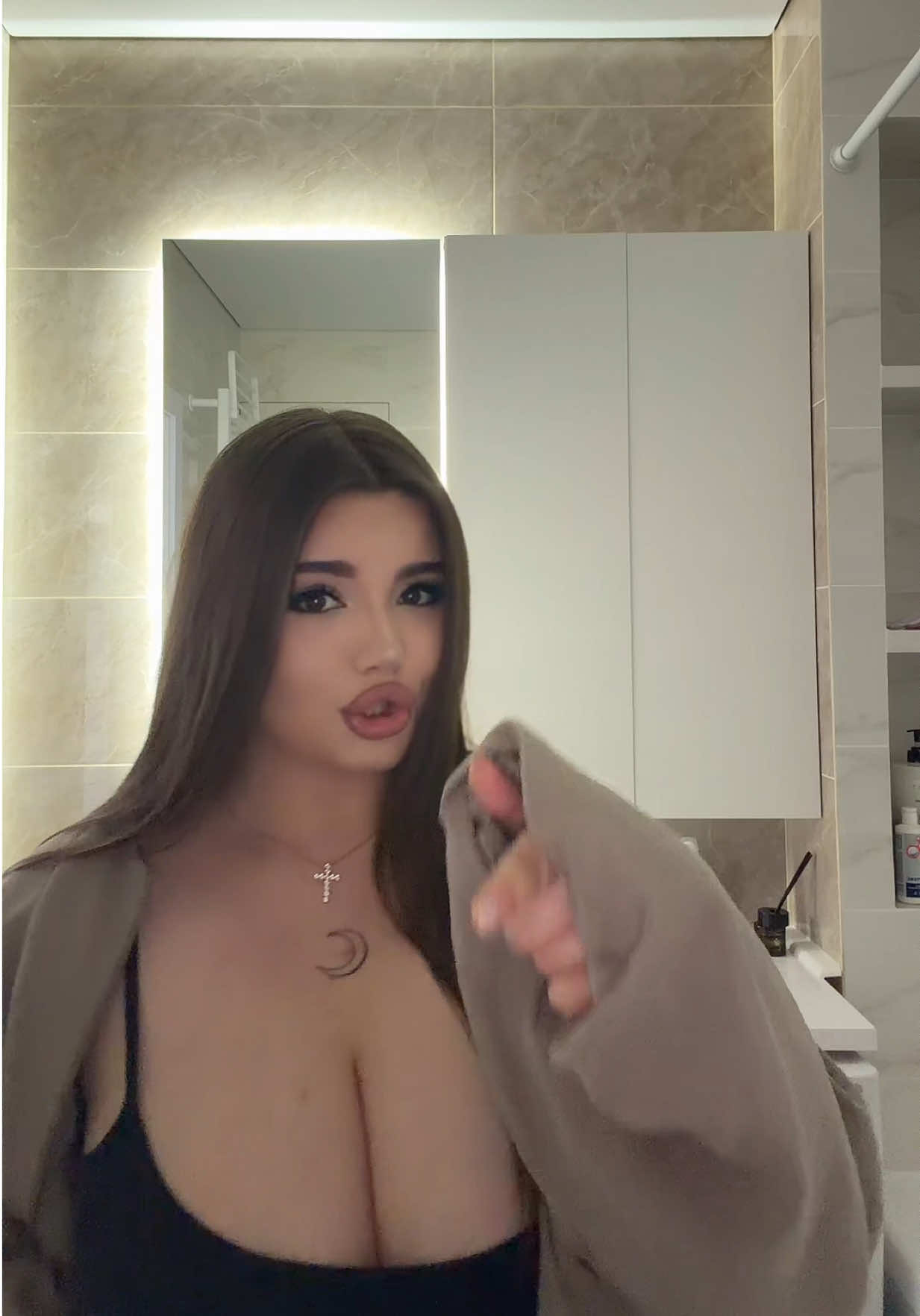 @eseniya