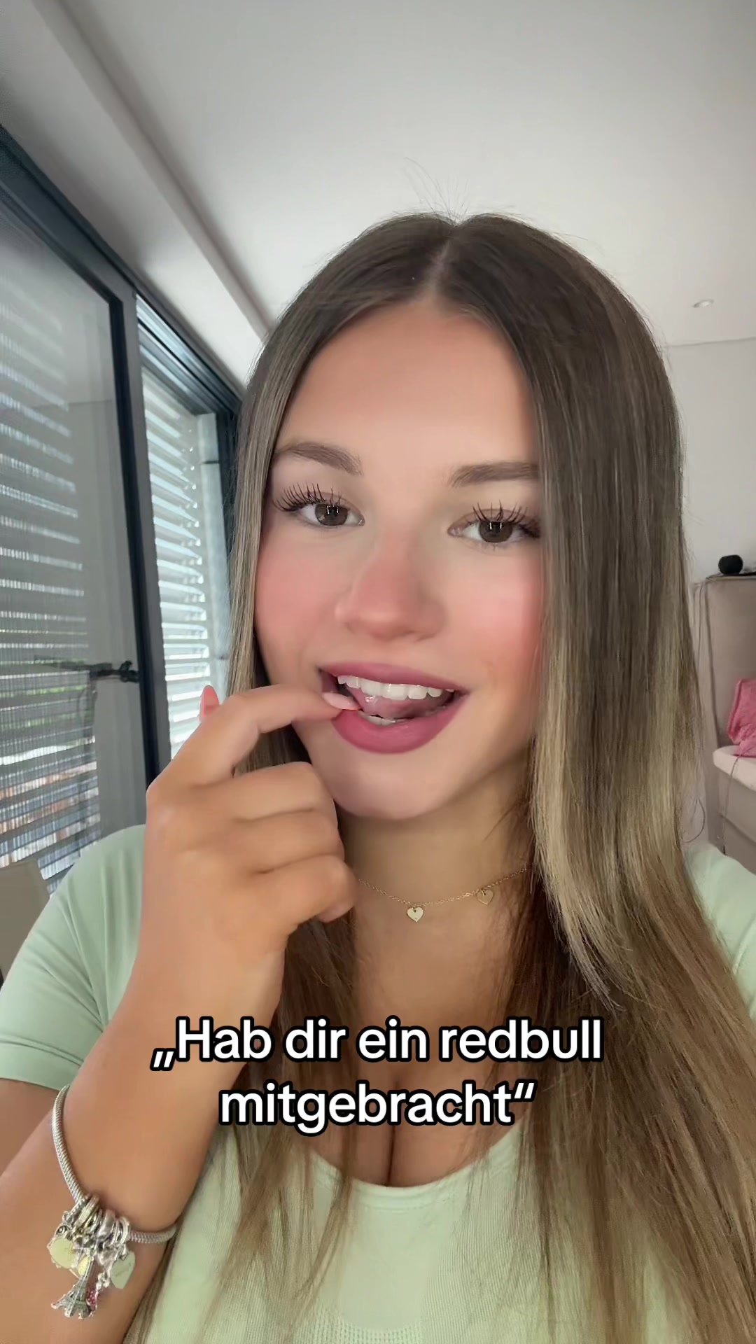 @aleyna