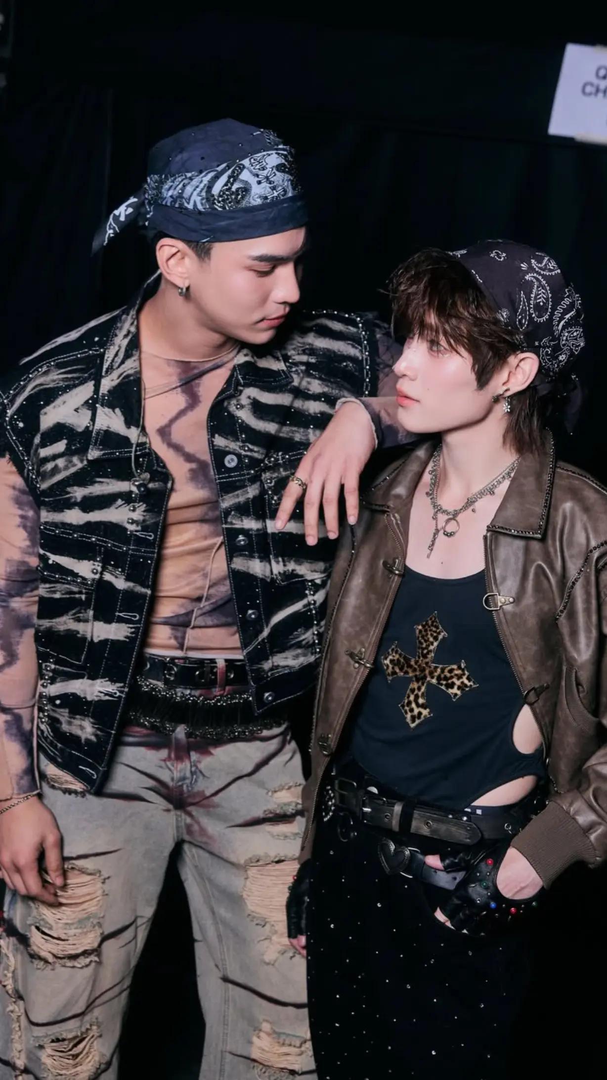 @𝐀𝐳𝐳𝐚𝐥𝐞𝐚