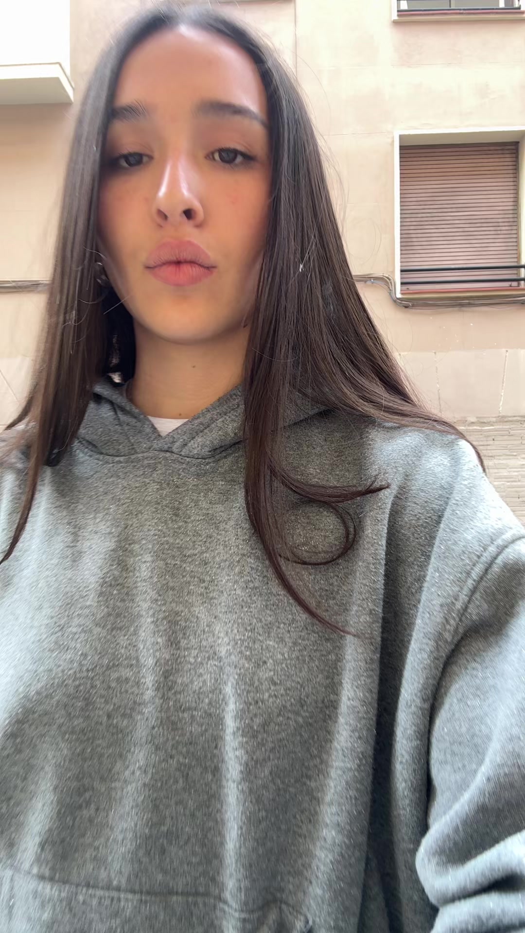 @Isa
