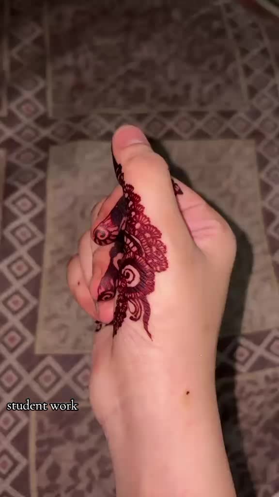 @Mahendi artist❤️