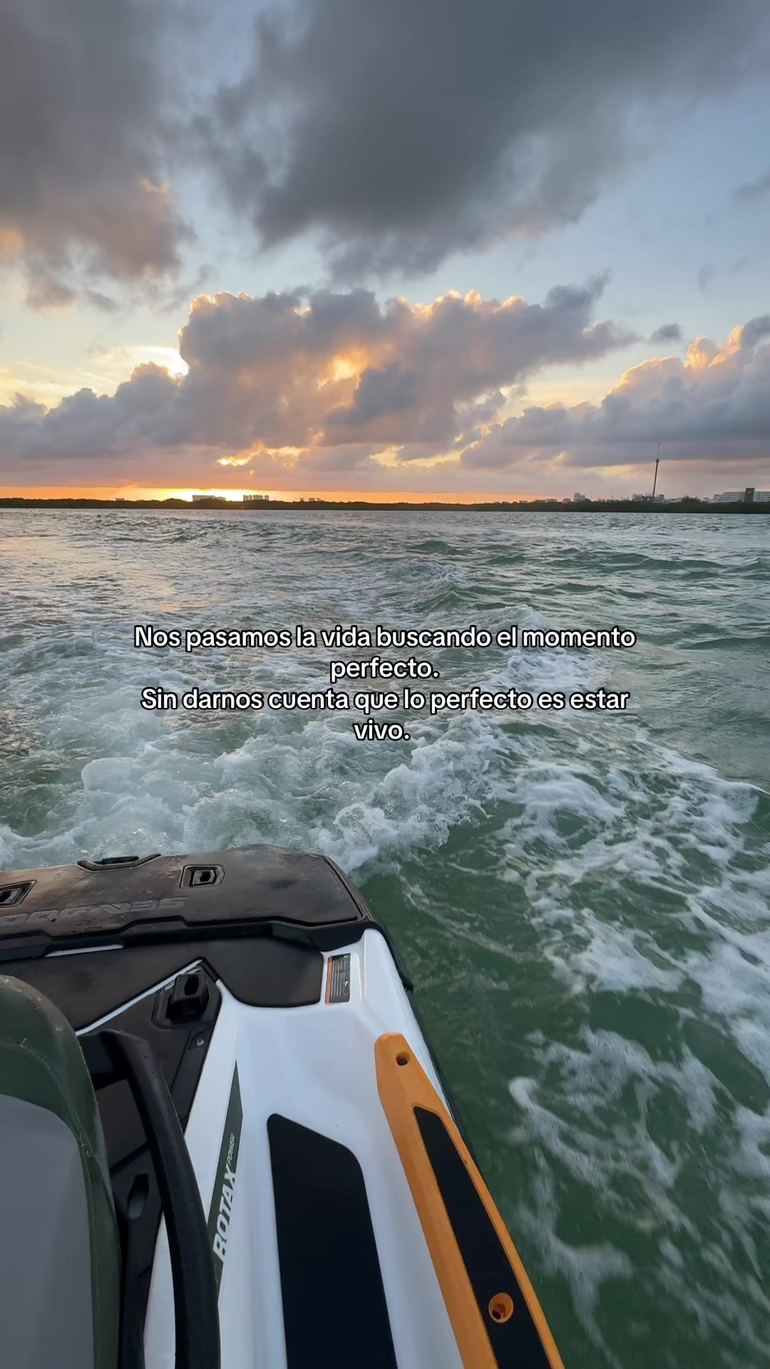 @Canc&uacute;n M&eacute;xico